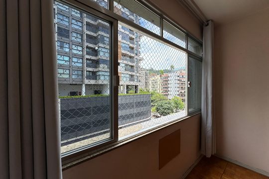 Apartamento para alugar com 3 quartos, 83m² em Laranjeiras, Rio de Janeiro