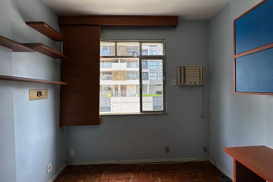 Apartamento para alugar com 3 quartos, 83m² em Laranjeiras, Rio de Janeiro