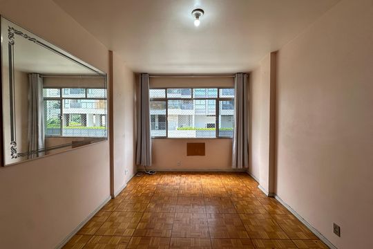 Apartamento para alugar com 3 quartos, 83m² em Laranjeiras, Rio de Janeiro
