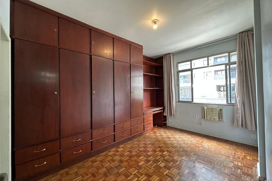 Apartamento para alugar com 3 quartos, 83m² em Laranjeiras, Rio de Janeiro