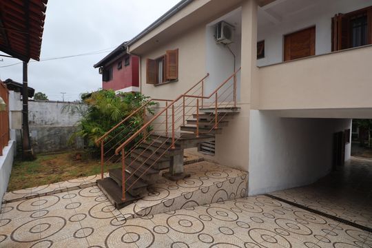 Área comum de casa à venda com 3 quartos, 500m² em Centro, Canoas