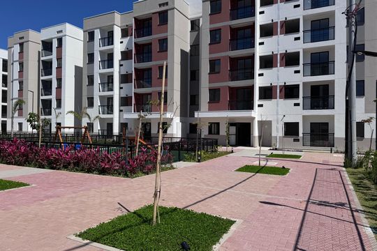 Fachada de apartamento para alugar com 2 quartos, 48m² em Recreio dos Bandeirantes, Rio de Janeiro