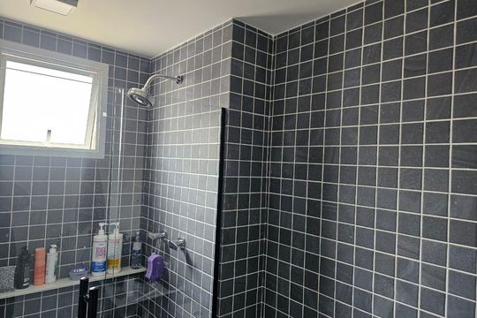 Banheiro de apartamento à venda com 2 quartos, 67m² em Vila Primavera, São Paulo