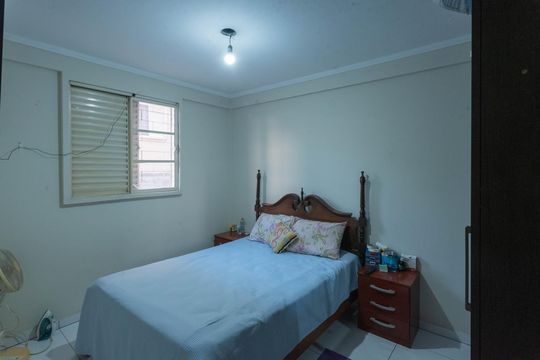Quarto 1 de apartamento à venda com 2 quartos, 57m² em Parque Residencial Vila União, Campinas