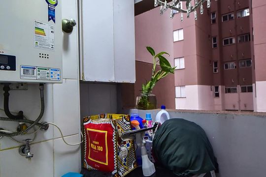 Área de Serviço  de apartamento para alugar com 2 quartos, 52m² em Vila Sonia do Taboao, Taboão da Serra