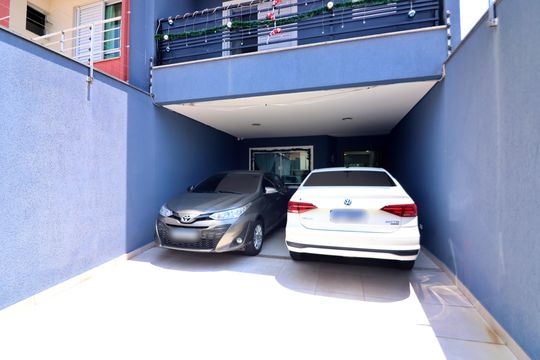 Garagem de casa à venda com 3 quartos, 150m² em Cidade Miramar, São Bernardo do Campo