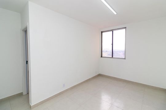 Apartamento para alugar com 2 quartos, 44m² em Vila Valqueire, Rio de Janeiro