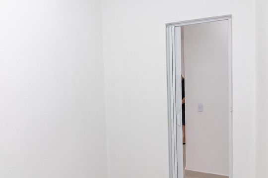 Quarto 2 de apartamento para alugar com 2 quartos, 44m² em Vila Valqueire, Rio de Janeiro