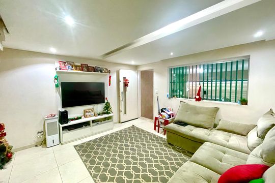 Sala de casa à venda com 3 quartos, 110m² em Vila Zamataro, Guarulhos