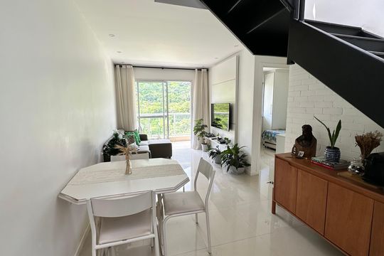Apartamento para alugar com 3 quartos, 229m² em Recreio dos Bandeirantes, Rio de Janeiro