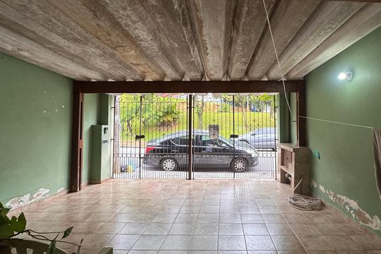 Garagem de casa à venda com 3 quartos, 138m² em Jardim Sao Luis, São Bernardo do Campo