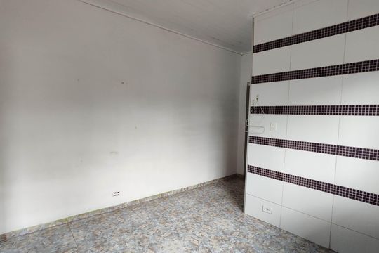 Cozinha de casa para alugar com 2 quartos, 62m² em Vila Santo Antonio, Ferraz de Vasconcelos
