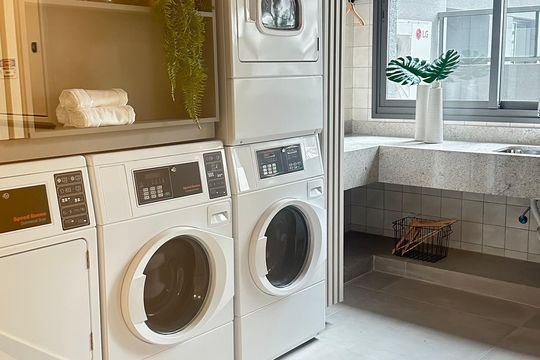 Área externa de apartamento à venda com 1 quarto, 28m² em Pinheiros, São Paulo