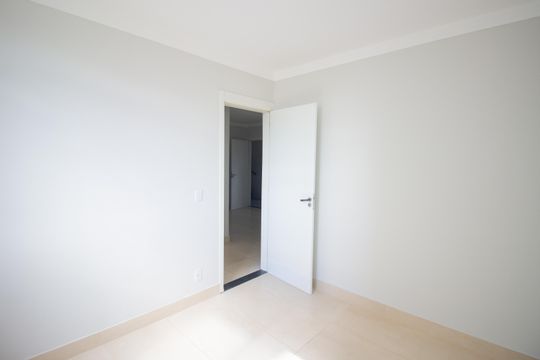 Quarto 2 de apartamento à venda com 2 quartos, 65m² em Fonte Grande, Contagem