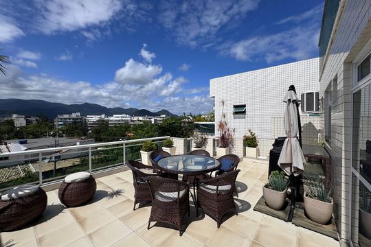 Varanda de apartamento à venda com 6 quartos, 393m² em Recreio dos Bandeirantes, Rio de Janeiro