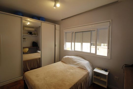 Apartamento à venda com 2 quartos, 51m² em Petrópolis, Porto Alegre