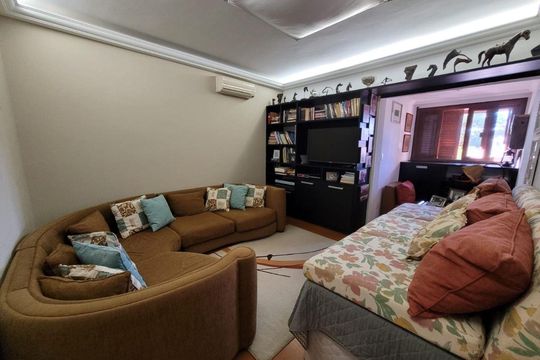 Casa à venda com 4 quartos, 376m² em Residencial Seis (Alphaville), Santana de Parnaíba