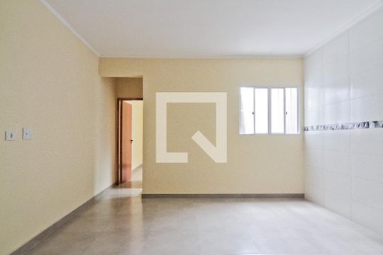 Sala de apartamento para alugar com 2 quartos, 65m² em Vila Mangalot, São Paulo