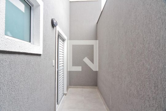 quintal de apartamento para alugar com 2 quartos, 65m² em Vila Mangalot, São Paulo