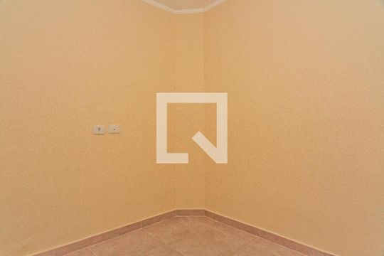 Quarto 2 de apartamento para alugar com 2 quartos, 63m² em Vila Mangalot, São Paulo