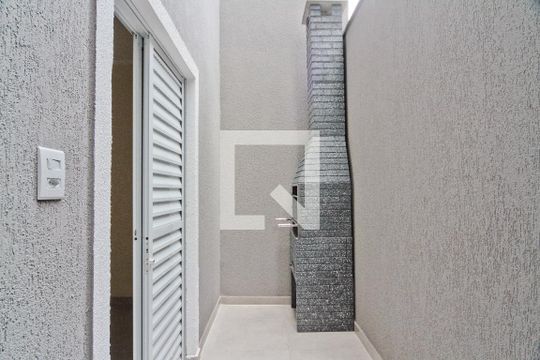 quintal de apartamento para alugar com 2 quartos, 65m² em Vila Mangalot, São Paulo