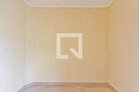 Sala de apartamento para alugar com 2 quartos, 65m² em Vila Mangalot, São Paulo