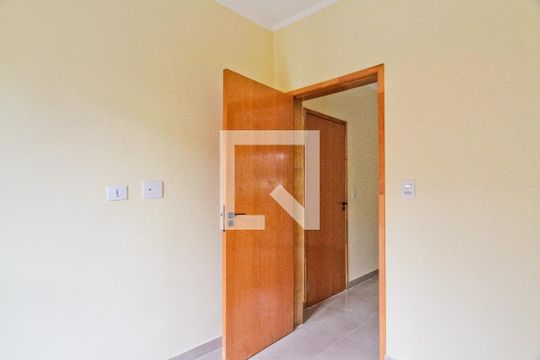 Quarto 1 de apartamento para alugar com 2 quartos, 64m² em Vila Mangalot, São Paulo
