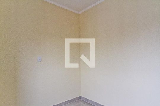 Quarto 1 de apartamento para alugar com 2 quartos, 65m² em Vila Mangalot, São Paulo