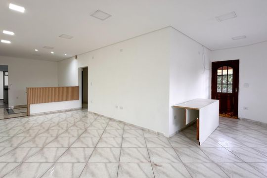 Sala de casa à venda com 3 quartos, 216m² em Nova Petrópolis, São Bernardo do Campo