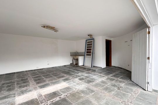 Garagem de casa à venda com 3 quartos, 216m² em Nova Petrópolis, São Bernardo do Campo