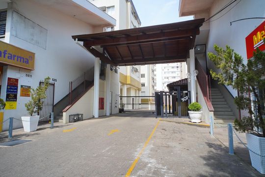 Fachada de apartamento à venda com 2 quartos, 219m² em Cristo Redentor, Porto Alegre