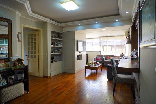 Sala de apartamento à venda com 2 quartos, 219m² em Cristo Redentor, Porto Alegre