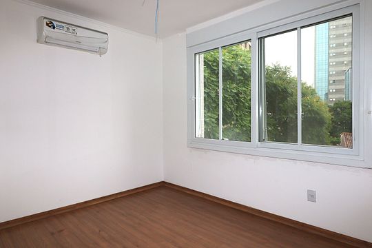 Suite de apartamento para alugar com 4 quartos, 143m² em São João, Porto Alegre