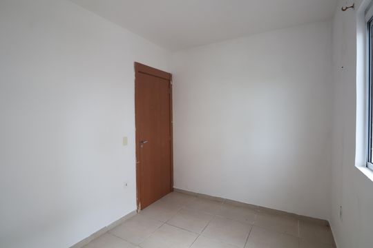 Quarto 1 de apartamento à venda com 2 quartos, 50m² em Olaria, Canoas