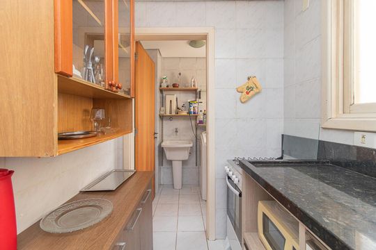 Cozinha de apartamento para alugar com 1 quarto, 60m² em Centro Histórico, Porto Alegre