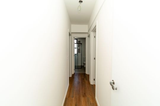 CORREDOR de apartamento à venda com 3 quartos, 77m² em Santo Antônio, Belo Horizonte