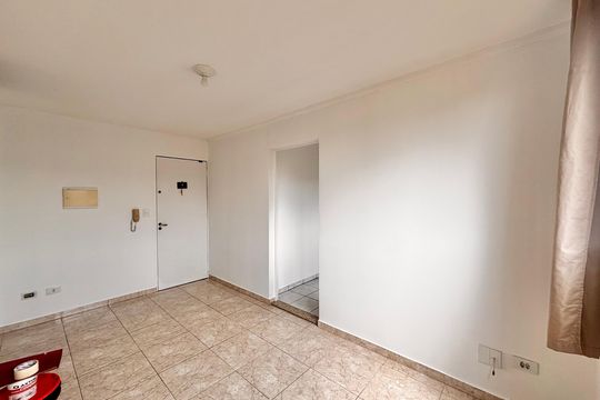 Sala de apartamento à venda com 2 quartos, 46m² em Conceicao, Osasco