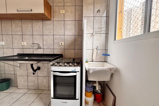 Área de serviço de apartamento à venda com 2 quartos, 46m² em Conceicao, Osasco