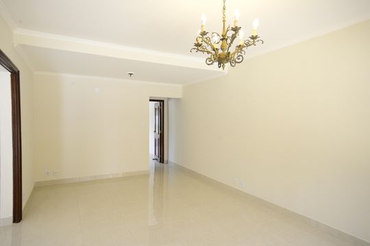 Sala de casa à venda com 3 quartos, 300m² em Vila Mariana, São Paulo