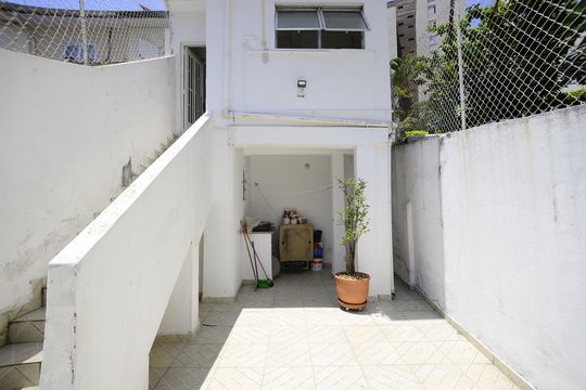 Área comum de casa à venda com 3 quartos, 300m² em Vila Mariana, São Paulo