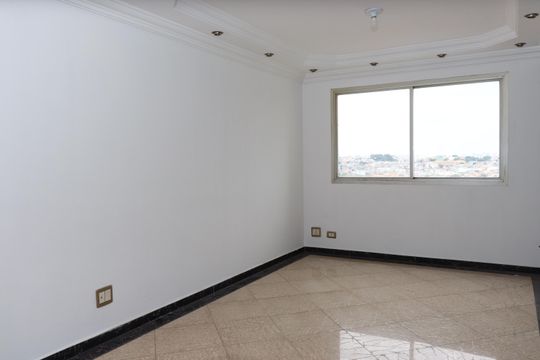 Sala de apartamento para alugar com 3 quartos, 82m² em Vila Ema, São Paulo