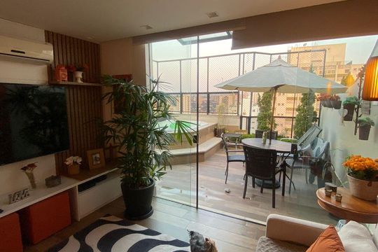 Apartamento à venda com 2 quartos, 94m² em Campo Belo, São Paulo