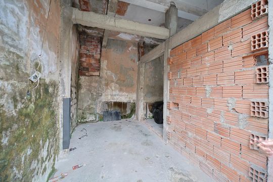 Garagem de casa para alugar com 2 quartos, 70m² em Jardim Verônia, São Paulo