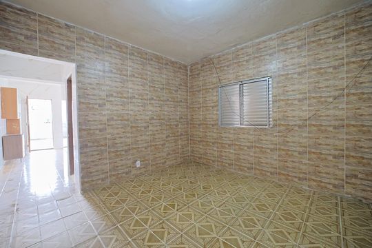 Casa para alugar com 2 quartos, 70m² em Jardim Verônia, São Paulo