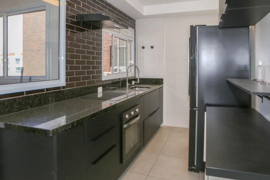 Cozinha de apartamento à venda com 2 quartos, 260m² em Alto da Lapa, São Paulo