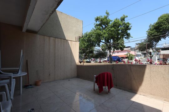 Varanda dos Quartos de casa à venda com 4 quartos, 200m² em Parque Luis Mucciolo, São Paulo