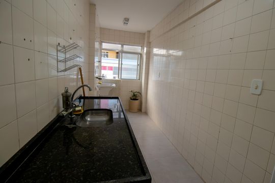 Apartamento à venda com 2 quartos, 55m² em Olaria, Rio de Janeiro