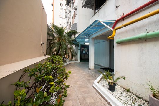 Apartamento à venda com 2 quartos, 55m² em Olaria, Rio de Janeiro