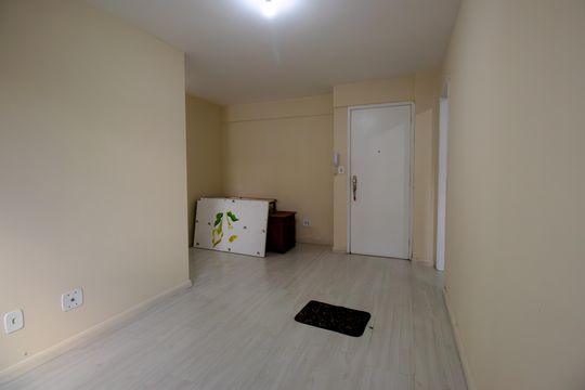 Apartamento à venda com 2 quartos, 55m² em Olaria, Rio de Janeiro