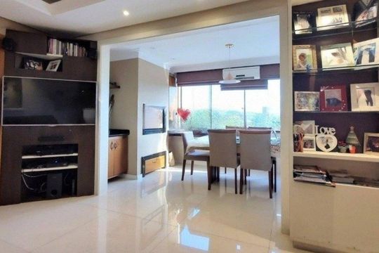 Sala  de apartamento para alugar com 3 quartos, 102m² em Jardim Itu, Porto Alegre